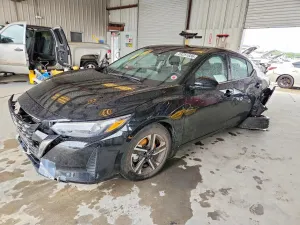 Nissan Sentra 2.0L 4 2025