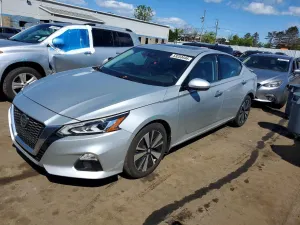 Nissan Altima 2.5L 4 2022