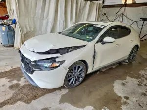 Mazda 3 2.5L 4 2022