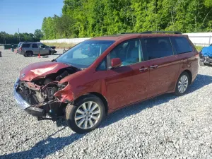 Toyota Sienna 3.5L 6 2012