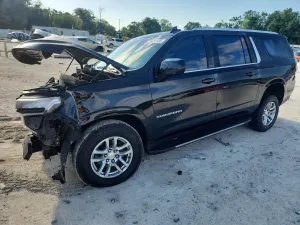 Chevrolet Suburban 5.3L 8 2021