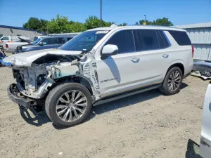 GMC Yukon 6.2L 8 2021