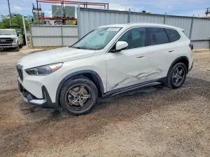 BMW X1 2.0L 4 2025