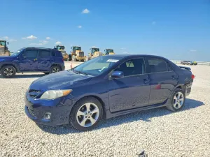 Toyota Corolla 1.8L 4 2012