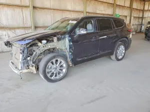 Toyota Highlander 3.5L 6 2021