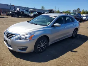 Nissan Altima 2.5L 4 2015