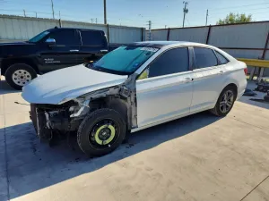 Volkswagen Jetta 1.4L 4 2019
