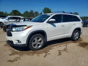 Toyota Highlander 3.5L 6 2014