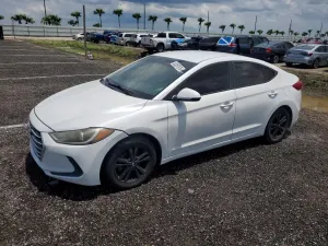 Hyundai Elantra 2.0L 4 2017