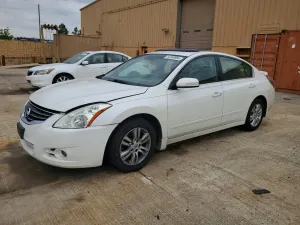 Nissan Altima 2.5L 4 2010