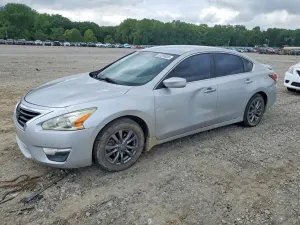 Nissan Altima 2.5L 4 2015