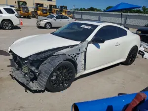 Infiniti Q60 3.7L 6 2015