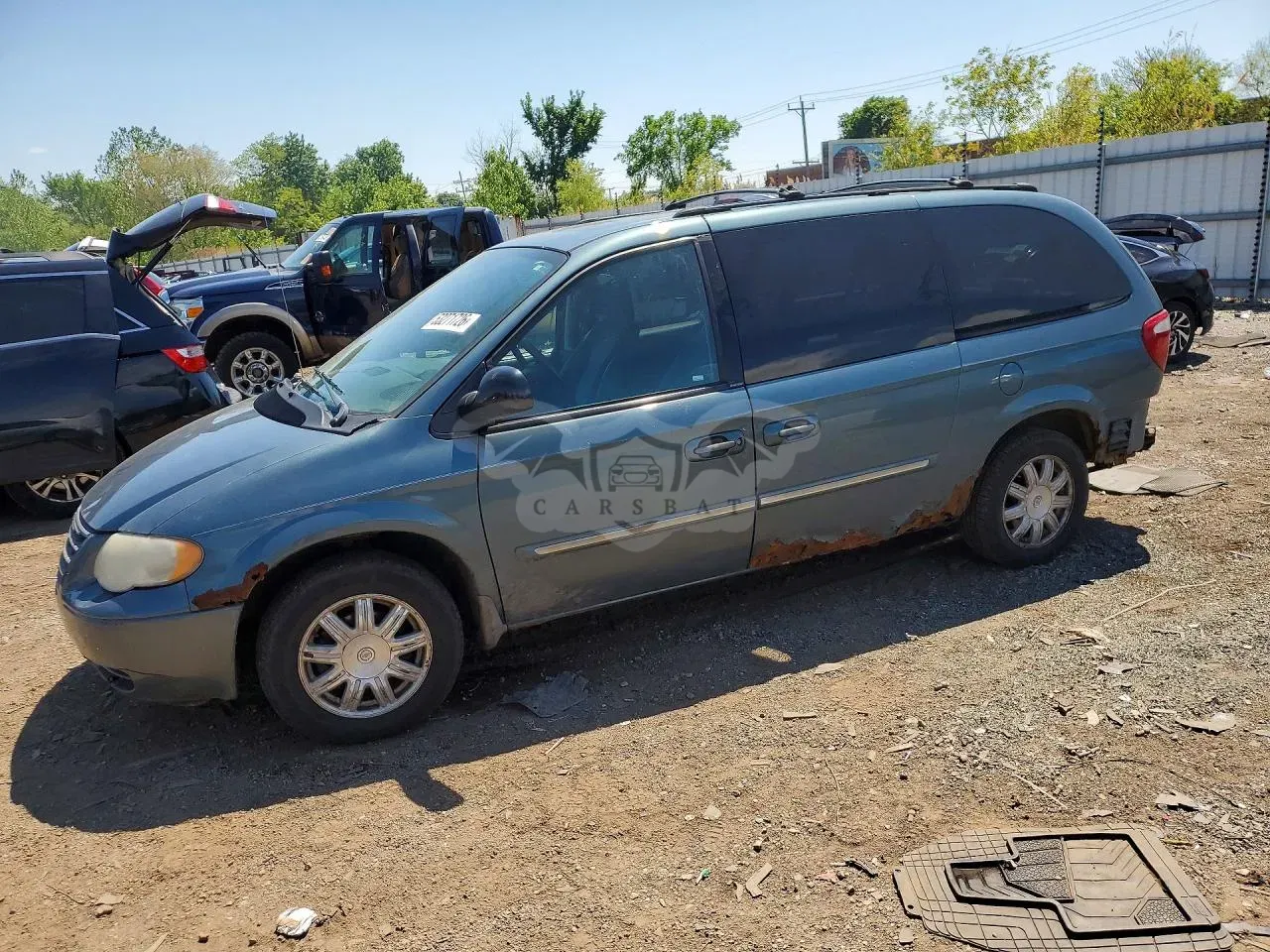 Chrysler Town & Country 3.8L 6 2005