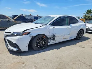 Toyota Camry 2.5L 4 2023
