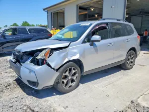 Subaru Forester 2.0L 4 2015