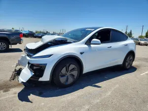 Tesla Model Y 2026
