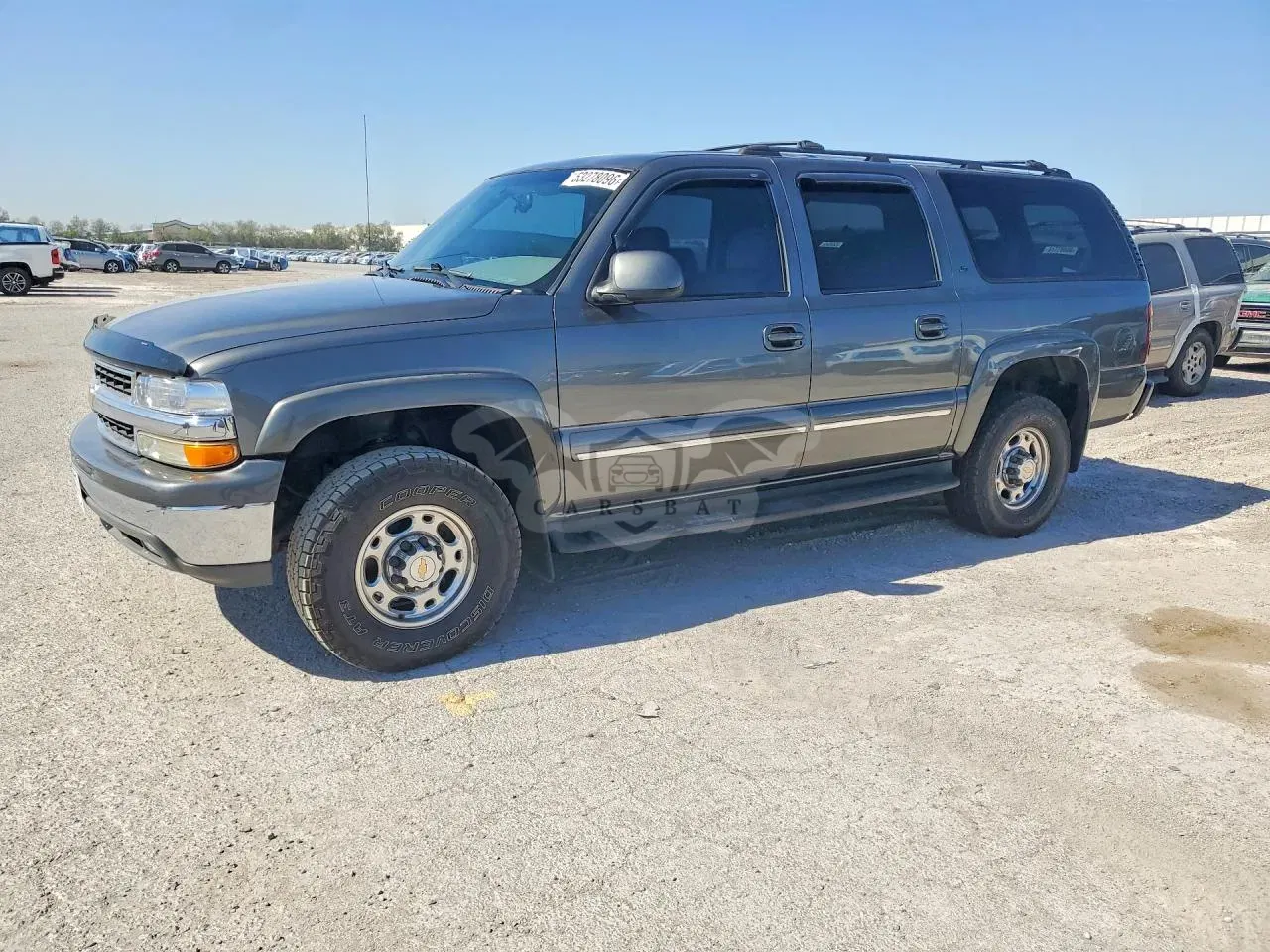 Chevrolet Suburban 8.1L 8 2001
