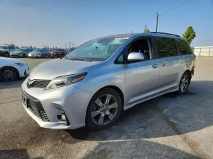 Toyota Sienna 3.5L 6 2018