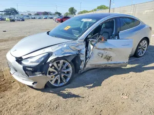 Tesla Model 3 2018