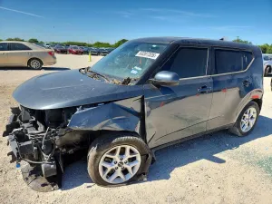 Kia Soul 2.0L 4 2023