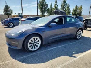 Tesla Model 3 2023