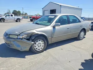 Toyota Camry 2.2L 4 1998