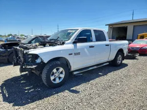 RAM 1500 5.7L 8 2015