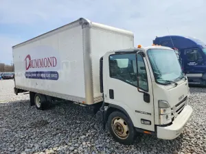 Isuzu NPR 6.6L 8 2023