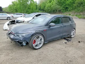 Volkswagen Golf 2.0L 4 2023