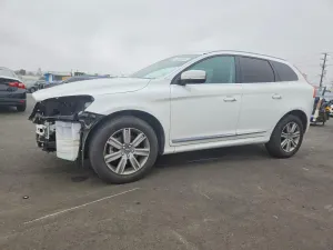 Volvo XC60 2.0L 4 2017