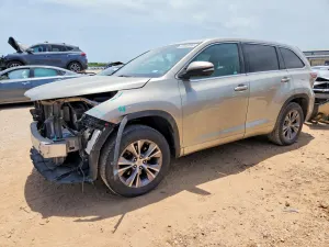 Toyota Highlander 3.5L 6 2014