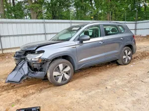 Volkswagen Taos 1.5L 4 2024