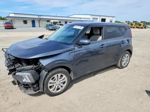 Kia Soul 2.0L 4 2021