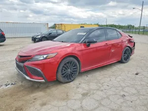 Toyota Camry 2.5L 4 2021