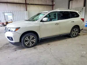 Nissan Pathfinder 3.5L 6 2017