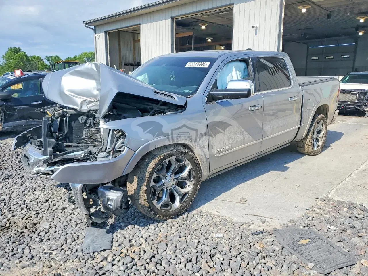 RAM 1500 5.7L 8 2019