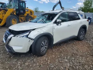Nissan Pathfinder 3.5L 6 2024