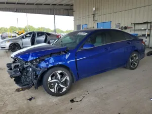 Hyundai Elantra 2.0L 4 2022