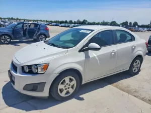 Chevrolet Aveo (Sonic) 1.8L 4 2016