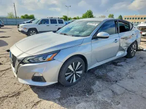 Nissan Altima 2.5L 4 2022