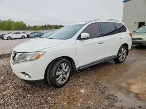 Nissan Pathfinder 3.5L 6 2015