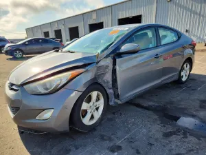 Hyundai Elantra 1.8L 4 2012