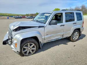 Jeep Liberty 3.7L 6 2012