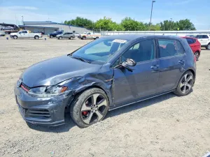 Volkswagen Golf 2L 4 2018
