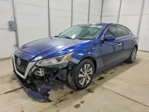 Nissan Altima 2.5L 4 2021