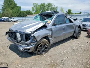 RAM 1500 5.7L 8 2020