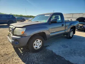 Toyota Tacoma 2.7L 4 2009