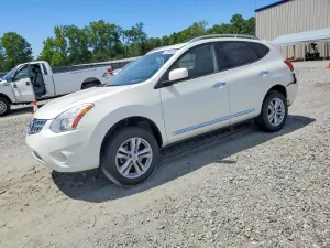 Nissan Rogue 2.5L 4 2013