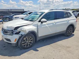 Volkswagen Tiguan 2.0L 4 2020