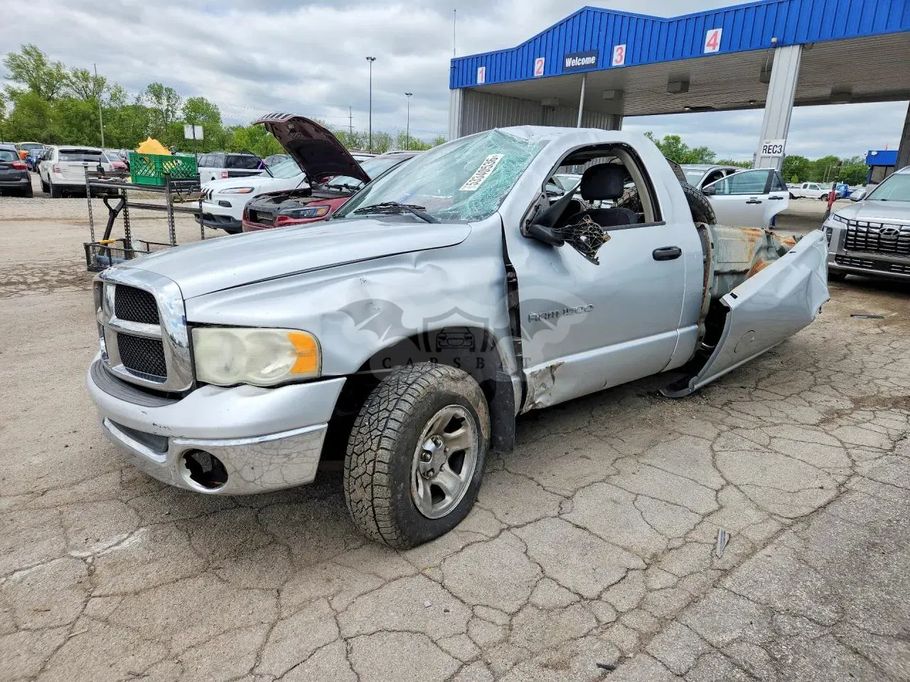 Dodge RAM 4.7L 8 2004